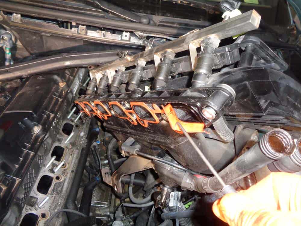 See P0B37 in engine